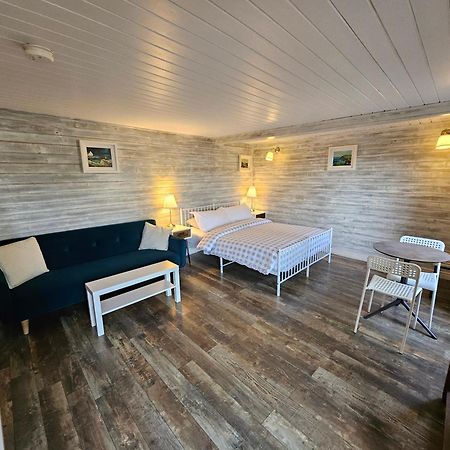 Loughview Chalet Whitehouse  Bagian luar foto